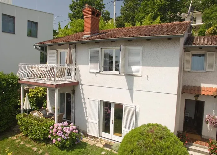 Premium Punta Kolova *