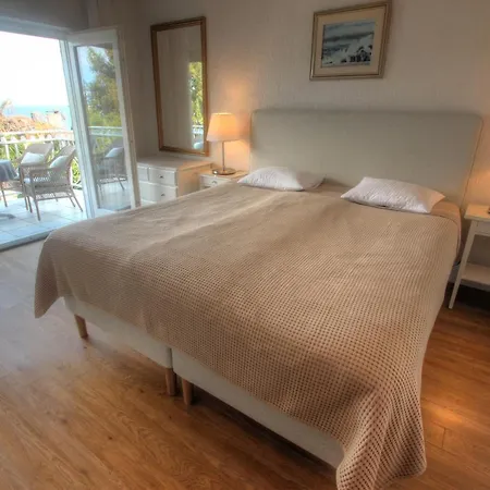 Apartamento Premium Punta Kolova