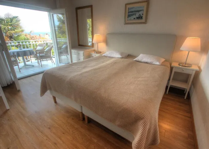 Apartment Premium Punta Kolova