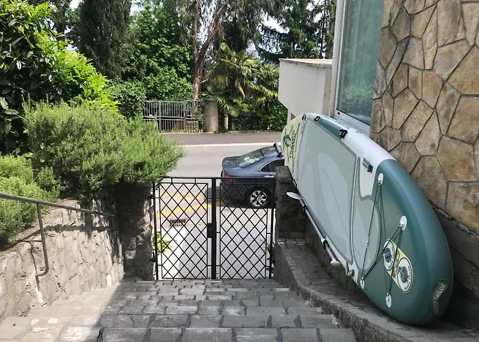 Apartment Premium Punta Kolova